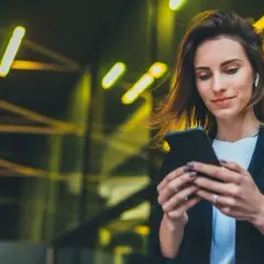 Infolinia Play24 - Jak skontaktować się z obsługą klienta telefonicznie?