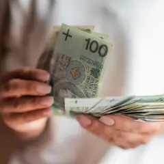 Zwrot nadpłaty z Enei - jakie kroki podjąć i jakie dokumenty są potrzebne