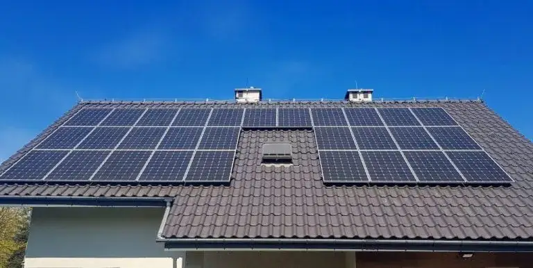 Zdjęcie Ile energii wyprodukuje fotowoltaika 8 kW? Sprawdź, czy to się opłaca!